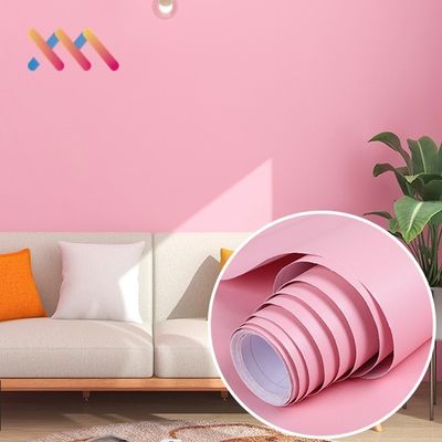 comprar 0.16-0.18mm Espessura Papel de parede de vinil de PVC rosa moderno auto-aderente filme de parede em relevo para decoração residencial Renovação de hotel online manufacture