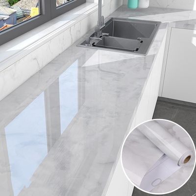 Mudah untuk menginstal Peel and Stick 3D Wallpaper untuk pengalaman bebas kerumitan